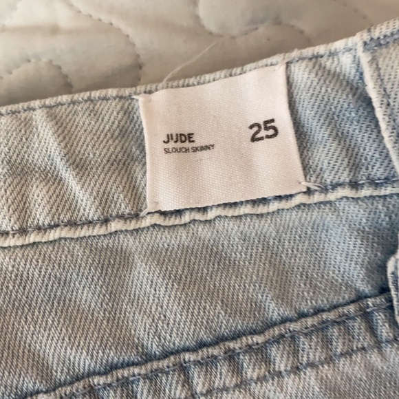 HUDSON JEANS Jude Slouch Skinny Crop small for me 😞 - Picture 9 of 9